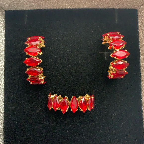 Beautiful set - Picture 3 of 3